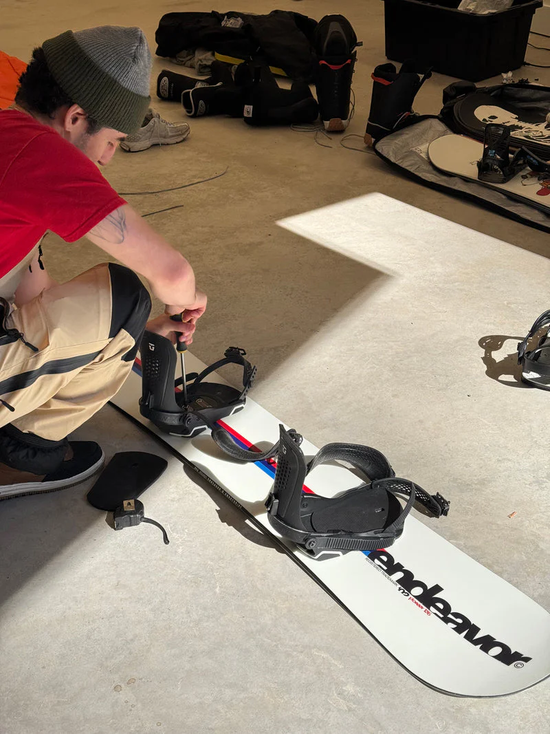 Endeavor Pioneer W26 Snowboard - Image 3