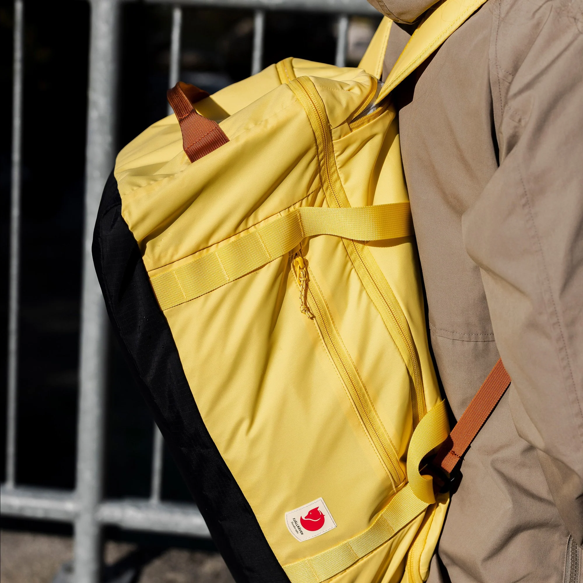 Fjällräven High Coast Duffel 36 L - Image 17