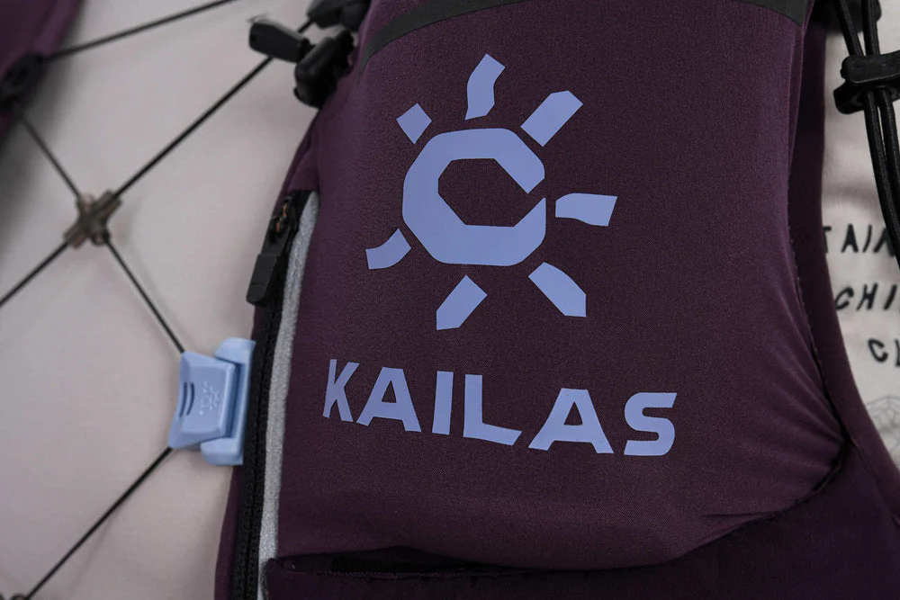 Kailas Fuga Air 8 IV Mountain Running Bag Midnight Plum - Image 4