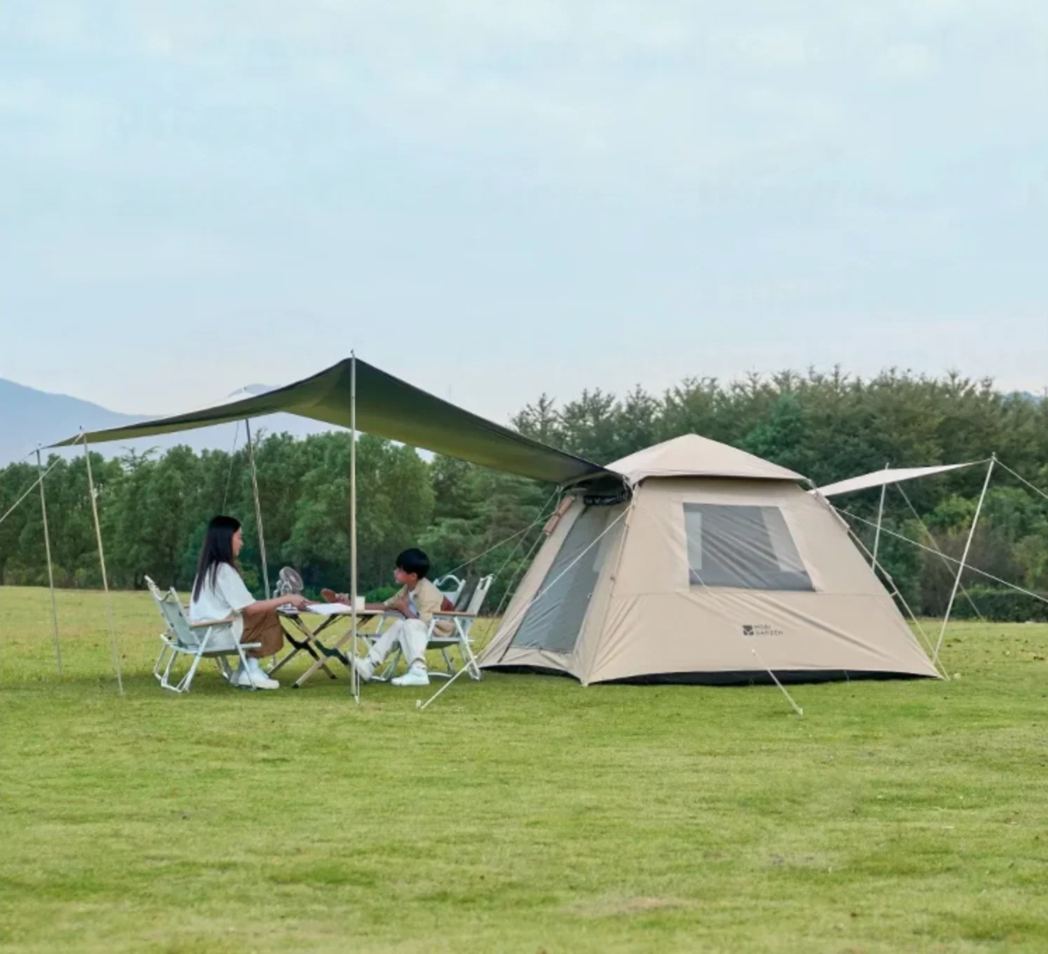 Mobi Garden Instant Set-Up Tent Vinyl Coated - Image 8