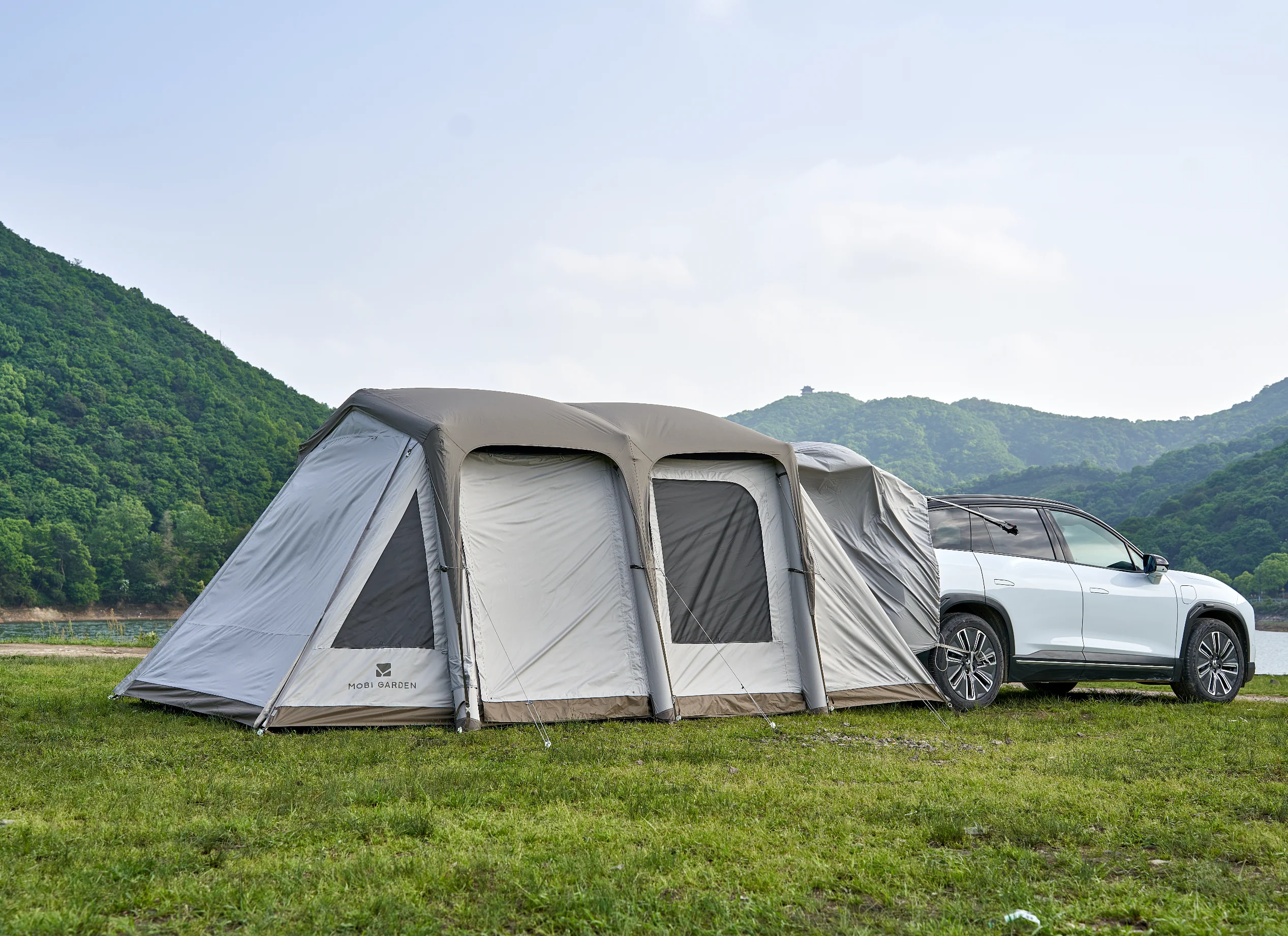 Mobi Garden LS 4 Tunnel Tent - Image 25