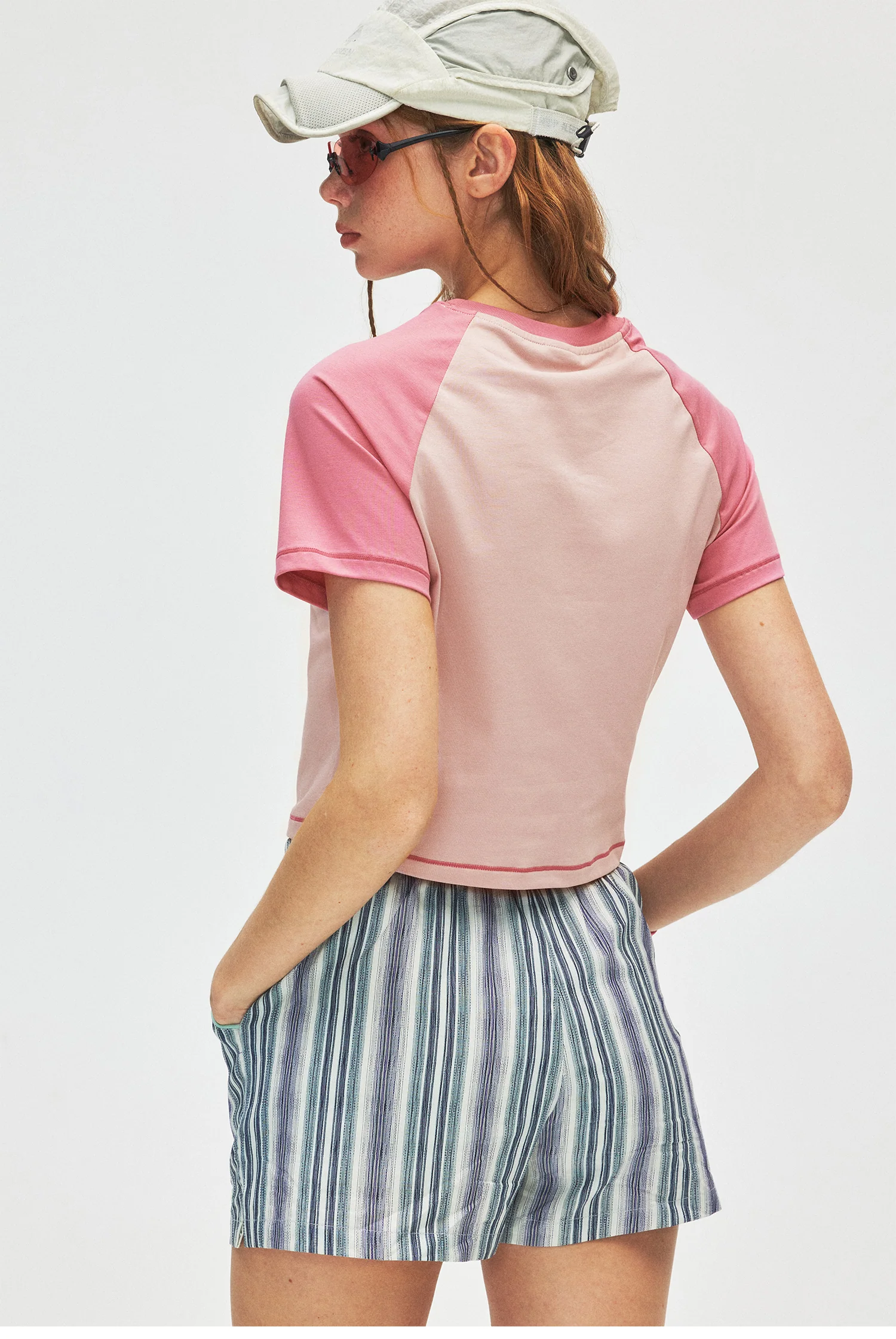 Monterest Outdoor Vintage Crew Neck T-shirt - Image 11