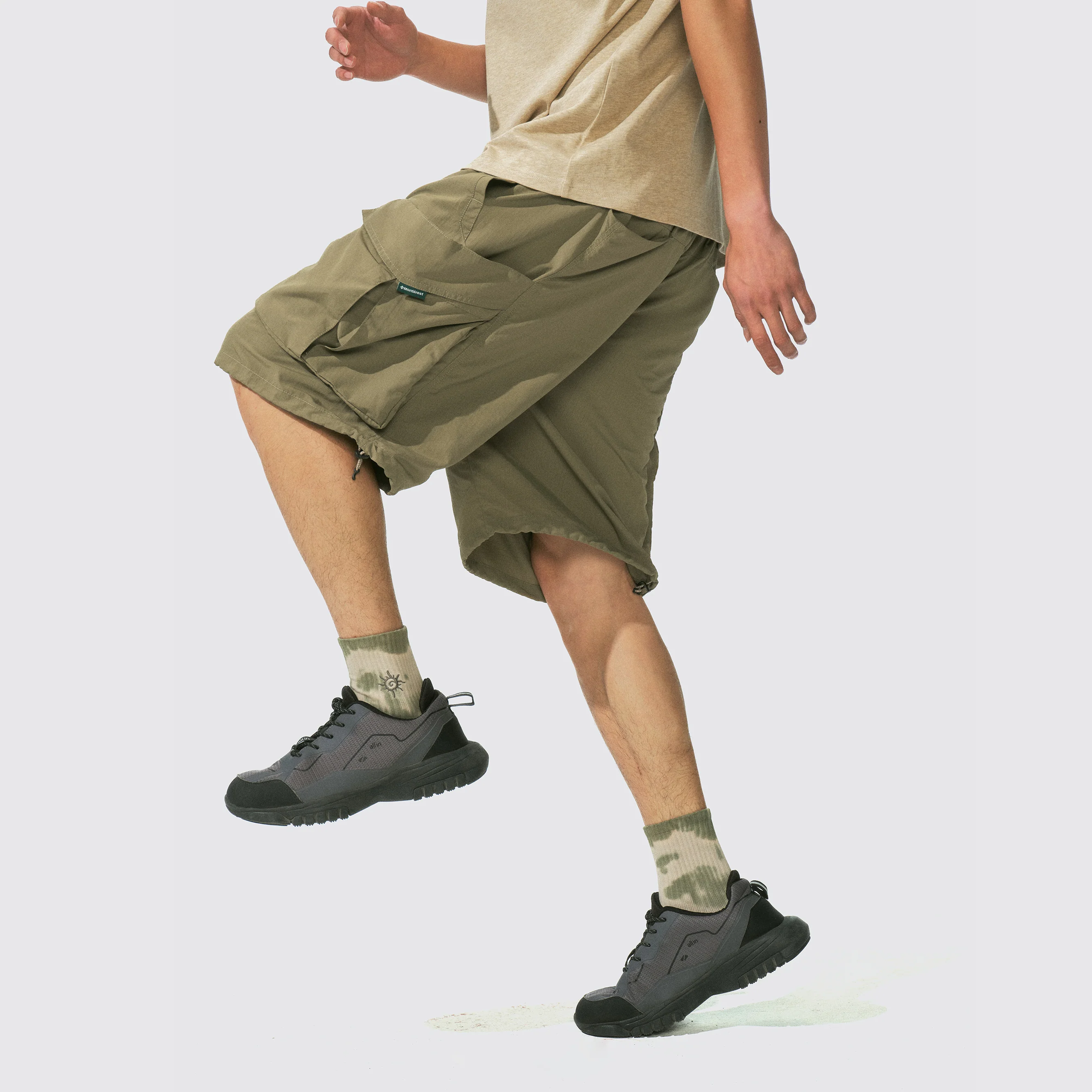 Monterest Urban Outdoor Big Pocket Shorts - Image 3