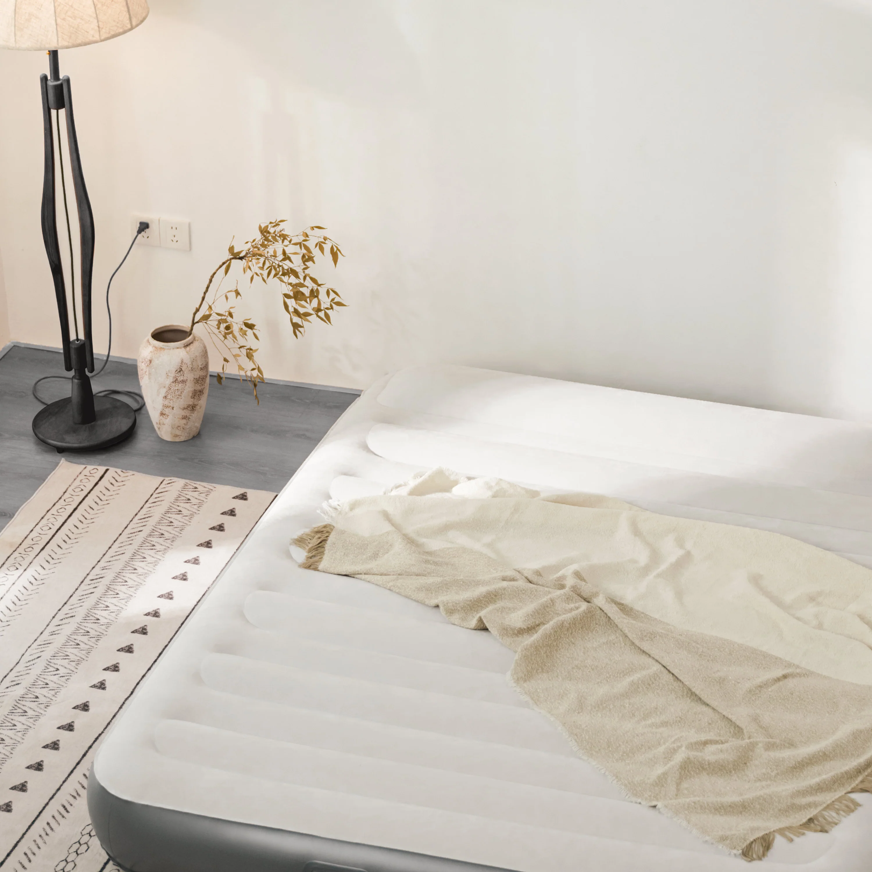 Naturehike Chenjing Grey Built-In Pump With Pillow Inflatable Bed - Image 6