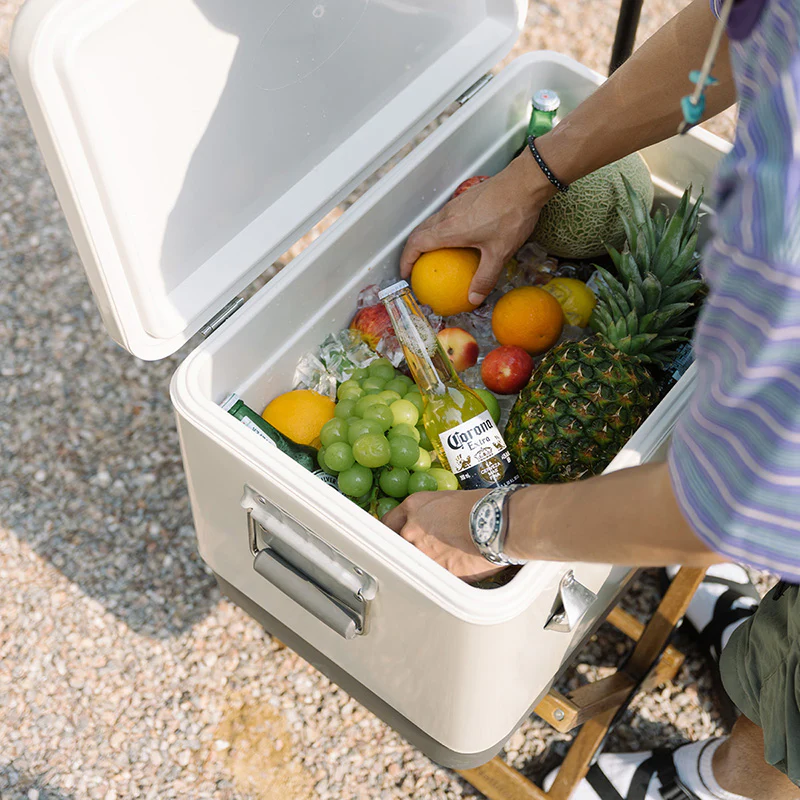 Naturehike Retro Cooler Box - 51L - Image 11