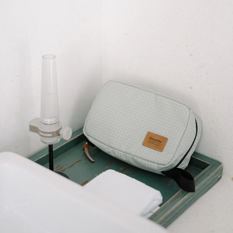 Naturehike SN03 Toiletry Bag Small - Image 2