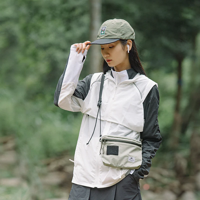 Naturehike ZT-12 Mia 3L Messenger Bag - Image 6