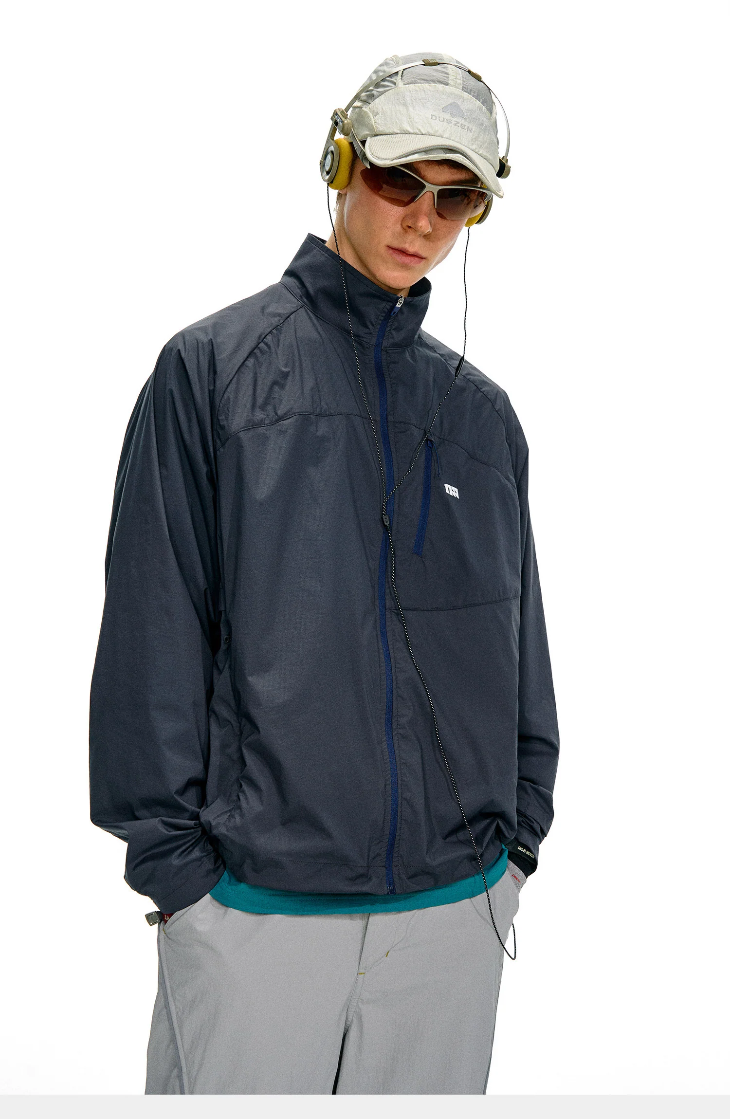NOTHOMME Outdoor Water-proof Glowing Cycling Wind Jacket - Image 11