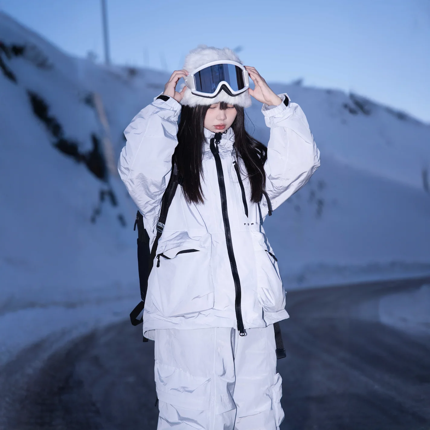 Pomt Clean F Metallic 2L Snow Pants - Image 14