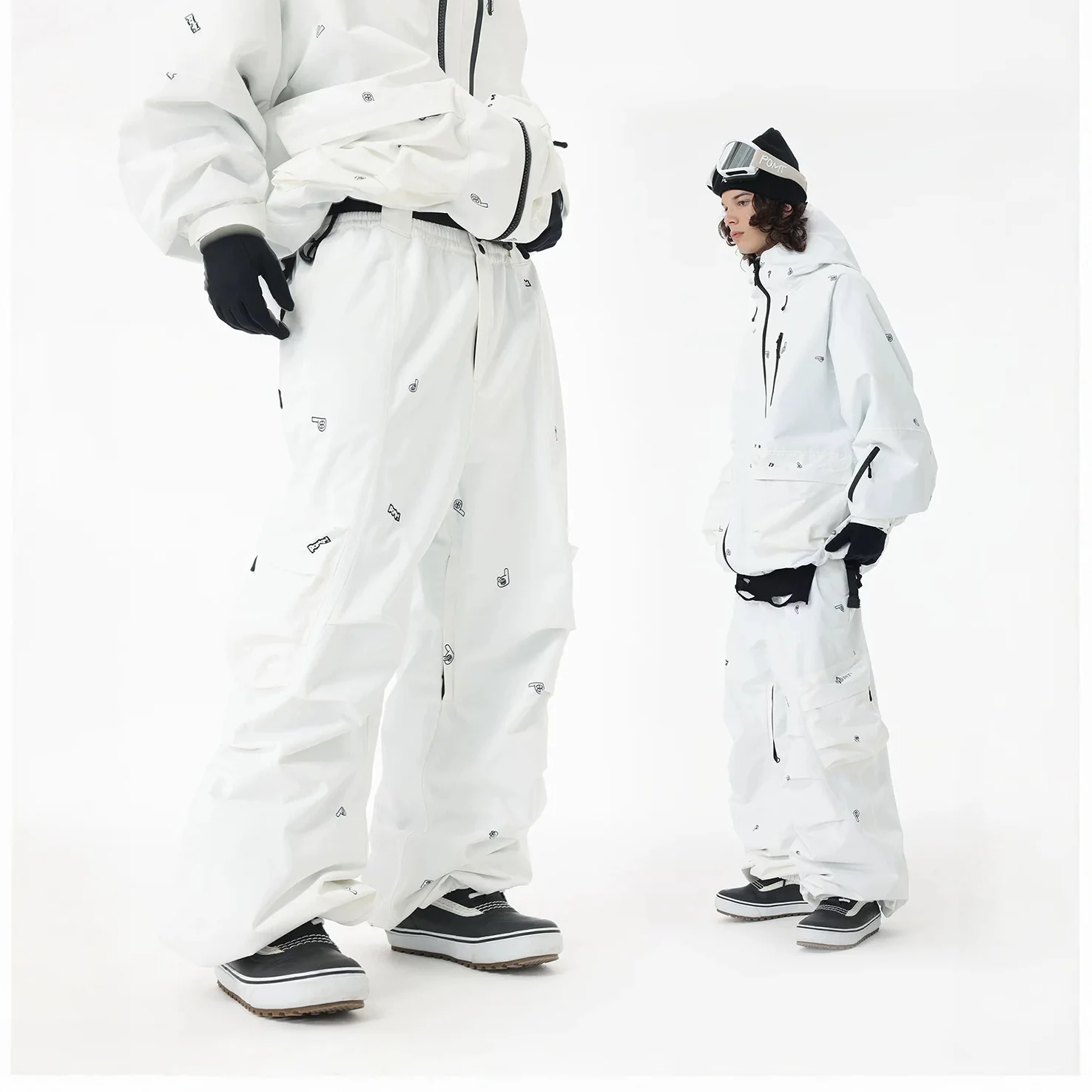 POMT CleanF Oversize 2L Snow Pants – Unisex - Image 7