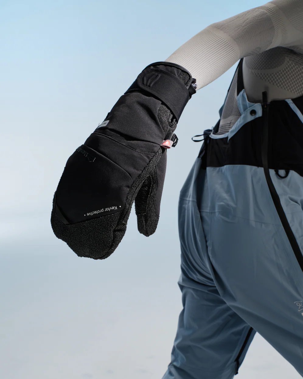ShanHigh XRD 3D PRO Primaloft Gold Active Ski Mittens - Image 3