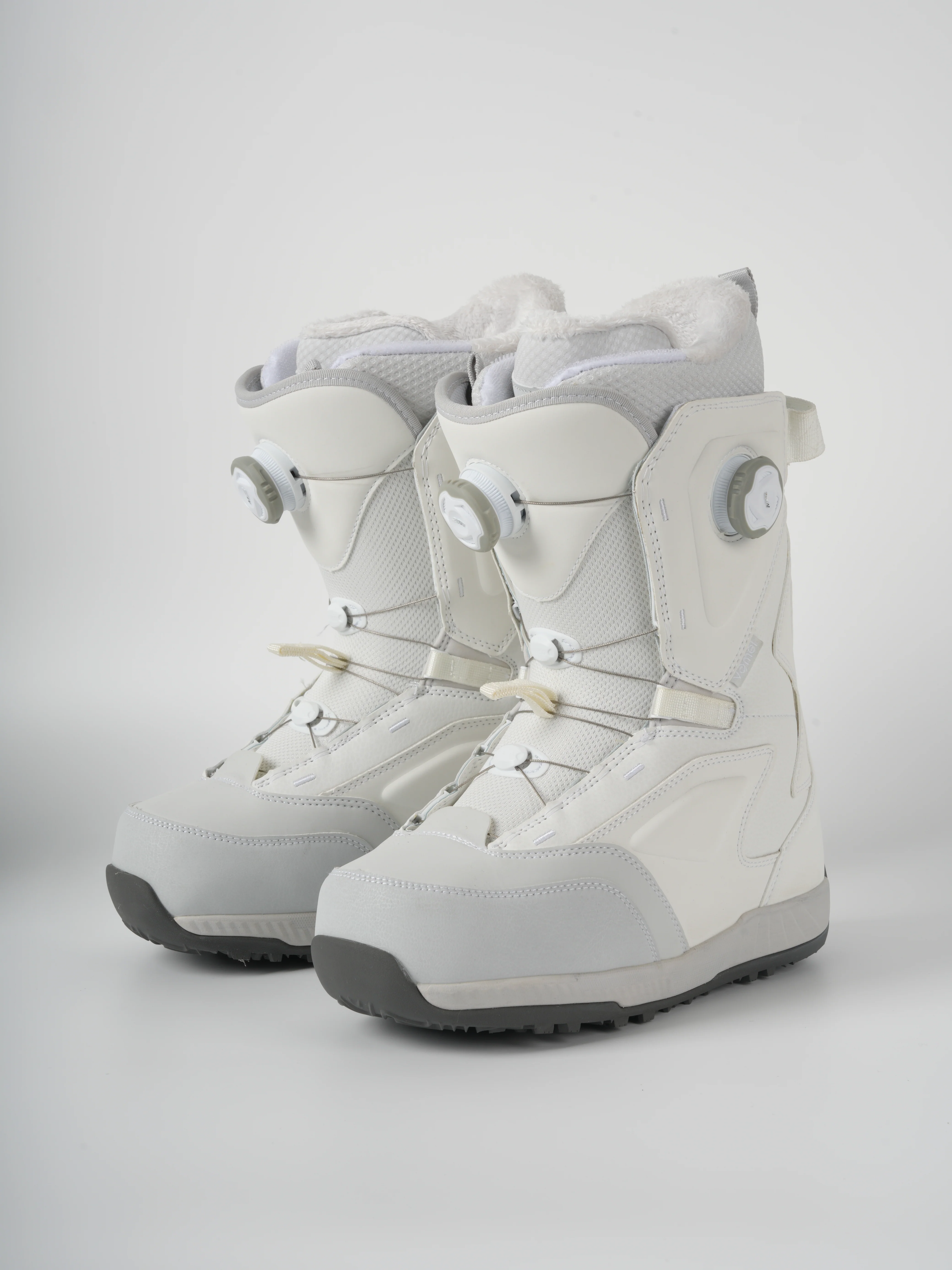 VAMEI Arctic Veil Dual Knob Snowboard Boots - Women's - Image 2