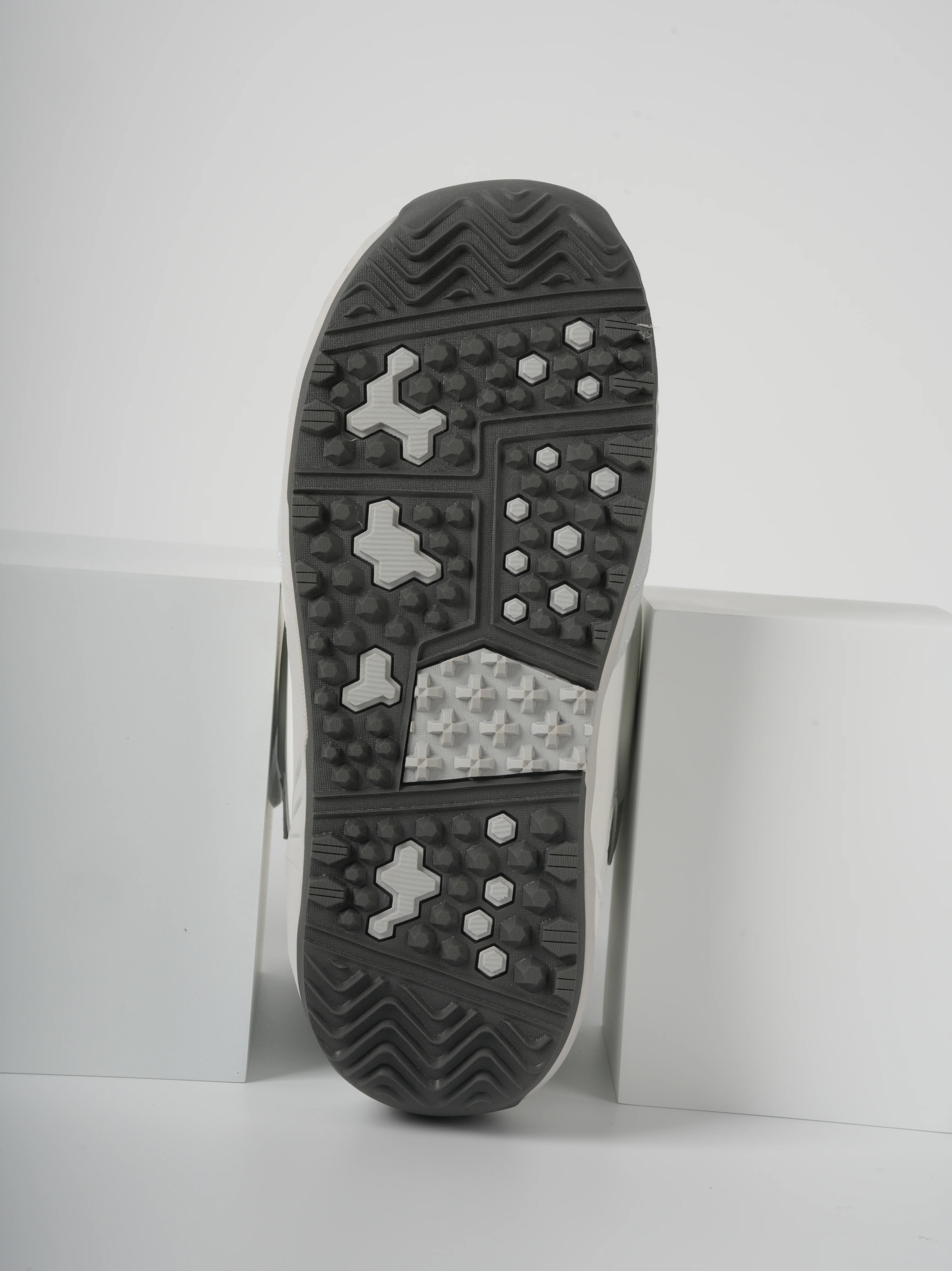 VAMEI Arctic Veil Dual Knob Snowboard Boots - Women's - Image 3
