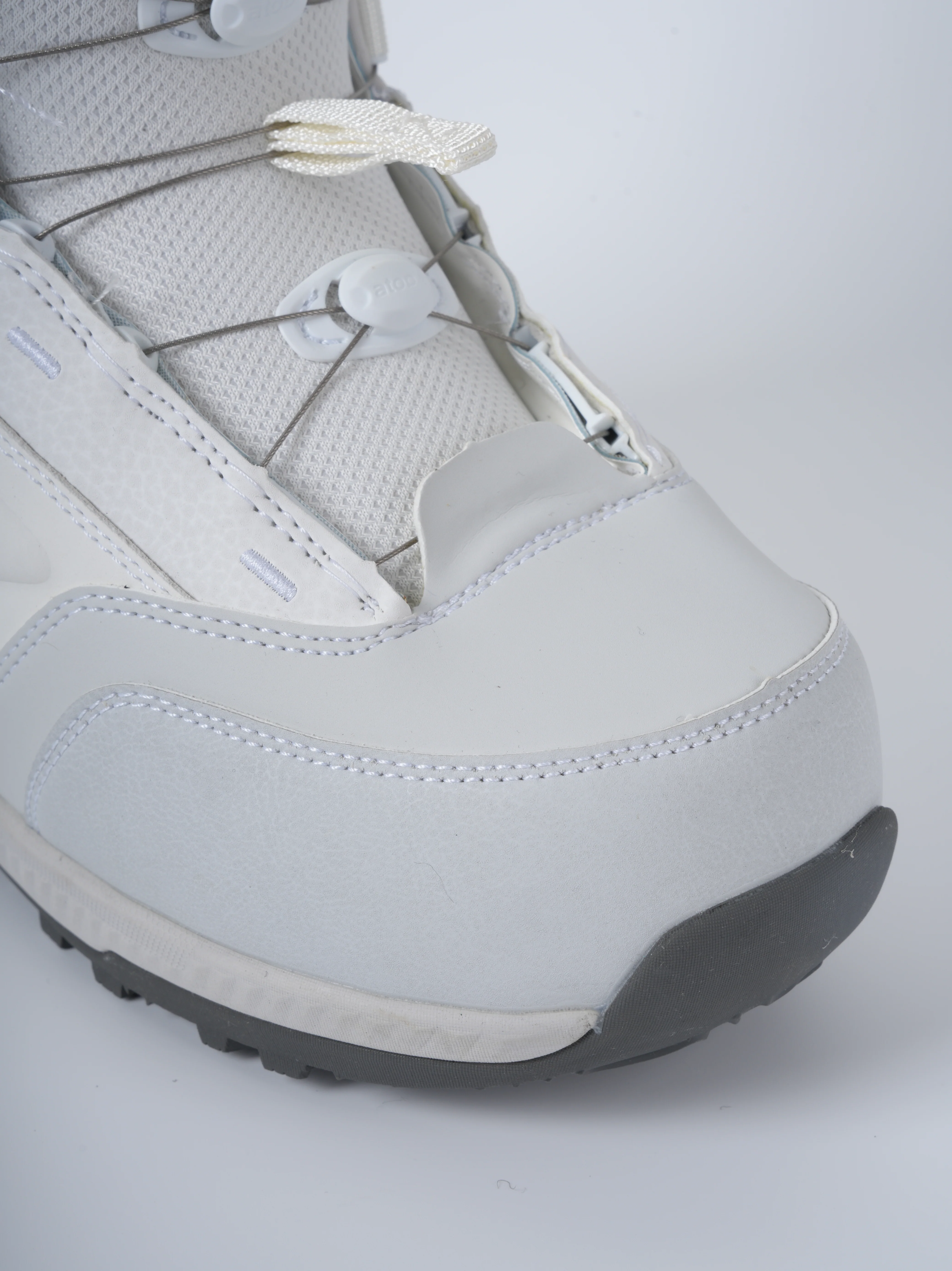 VAMEI Arctic Veil Dual Knob Snowboard Boots - Women's - Image 5